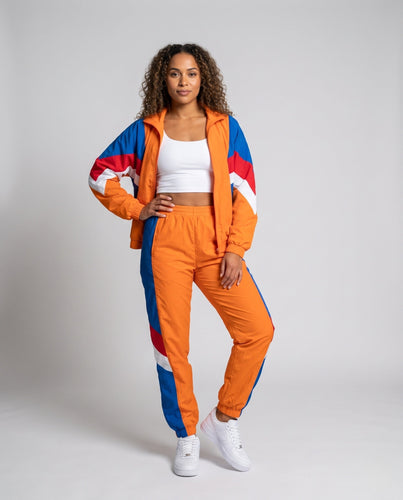 Damen Sportlicher Retro Trainingsanzug Echo Archiv