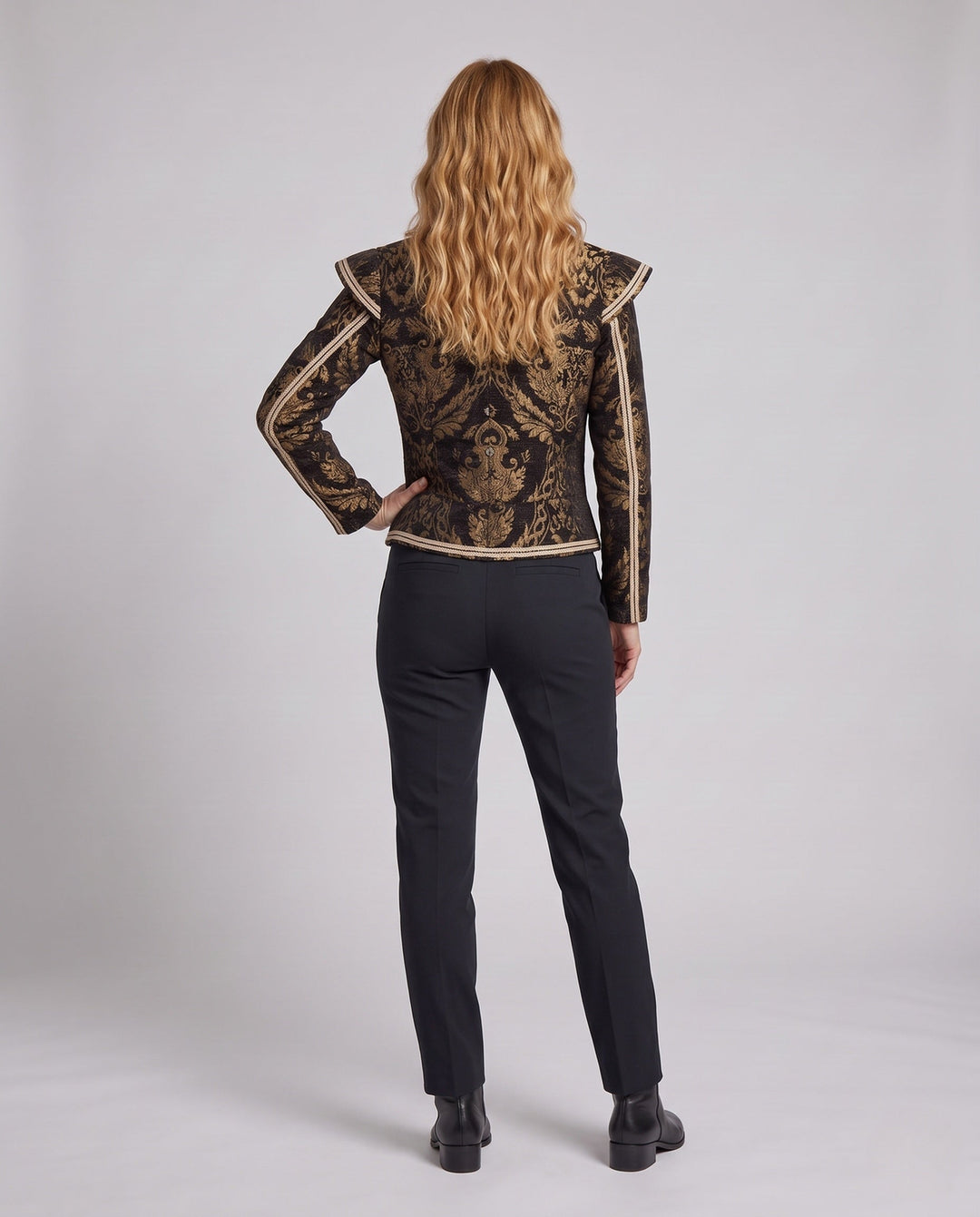Product 15963921252682 - back_view