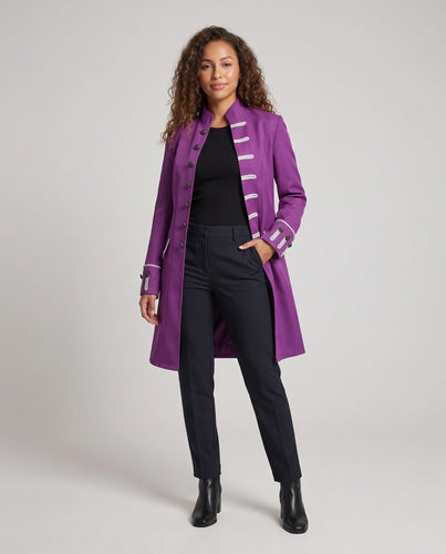 Damen eleganter Langmantel mit kunstvollen Knöpfen und asymmetrischem Saum Echo Archiv