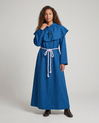 Damen Kapuzenkostüm mit voluminösem Kragen und Gürtel Echo Archiv