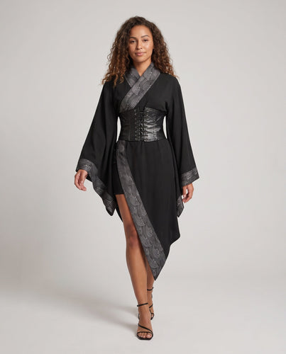 Damen Kimono-Stil Mantel mit aufwendigem Gürtel und weitem Ärmel Echo Archiv