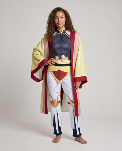 Frauen Kostümset mit elegantem Jackett, Unterkleidung und passender Hose Echo Archiv