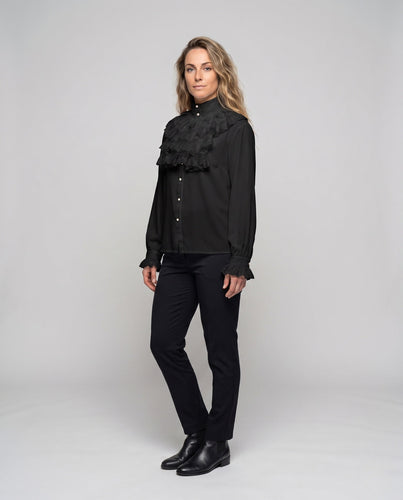Damen Rüschenbluse mit hochgeschlossenem Kragen und eleganten Puffärmeln – Élovi