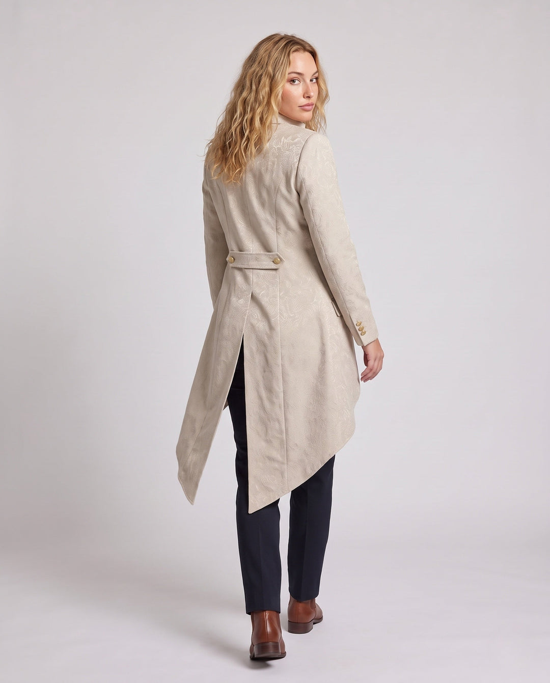 Product 15963945042250 - back_view