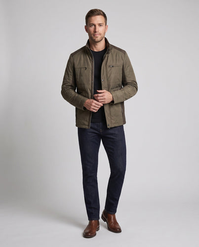 Herren kompakt gesteppte Jacke im Reise-Look mit hochgeschlossenem Kragen und Kontrastbesatz – Taviero