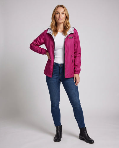 Frauen Leichter Kapuzen-Windbreaker mit Bedrucktem Futter, Wasserabweisend und Verpackbar – Célinea