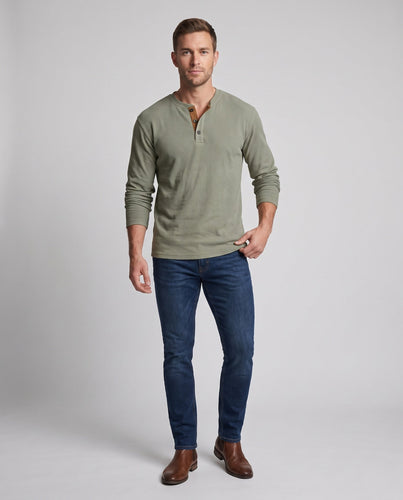 Männer Casual Waffel Henley mit Wildlederdetails am Schlitzhals Echoarchiv