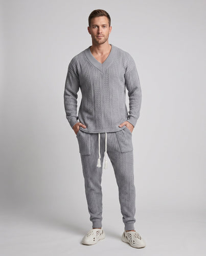 Herren Strick-Loungewear-Set mit V-Ausschnitt und schmal zulaufenden Joggern Echoarchiv