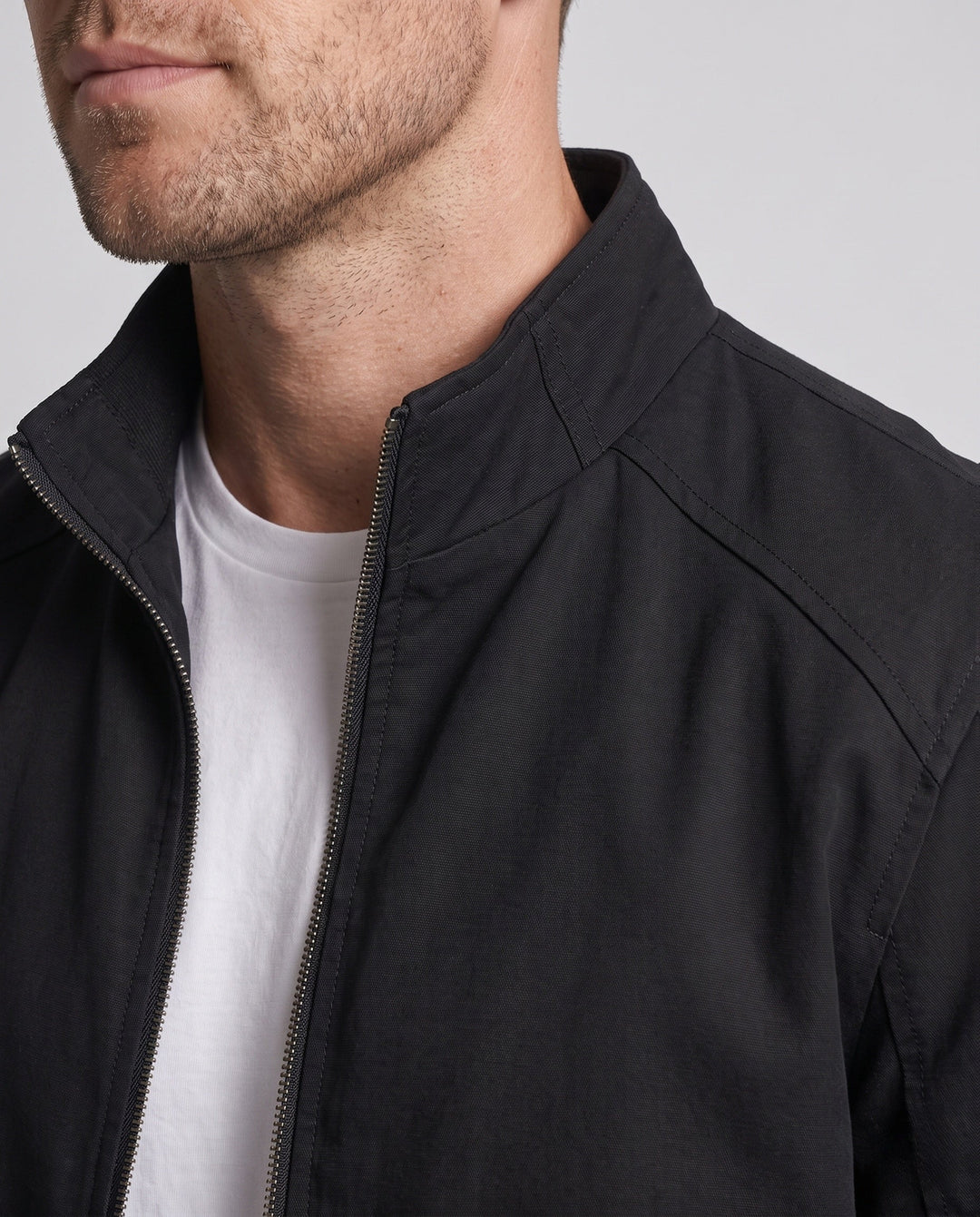 Product 15978392781130 - close_up_detail