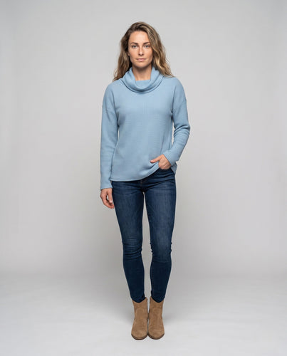 Damen Waffelpullover mit weitem Cowl-Neck und lässigem Schnitt Echoarchiv