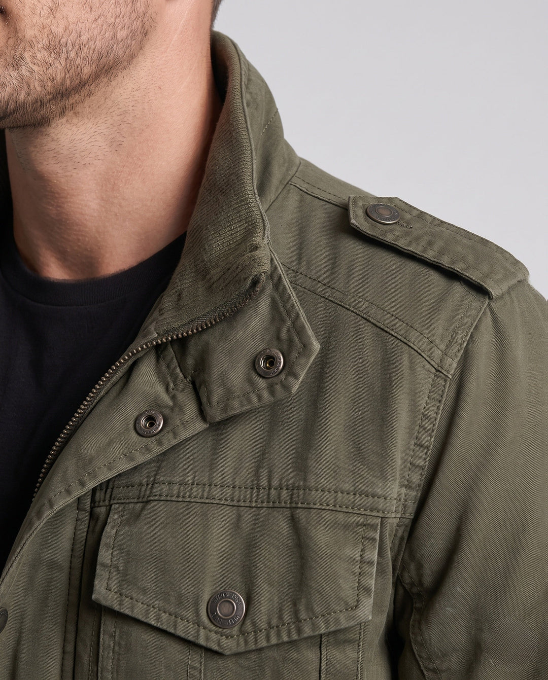Product 16014721319242 - close_up_detail