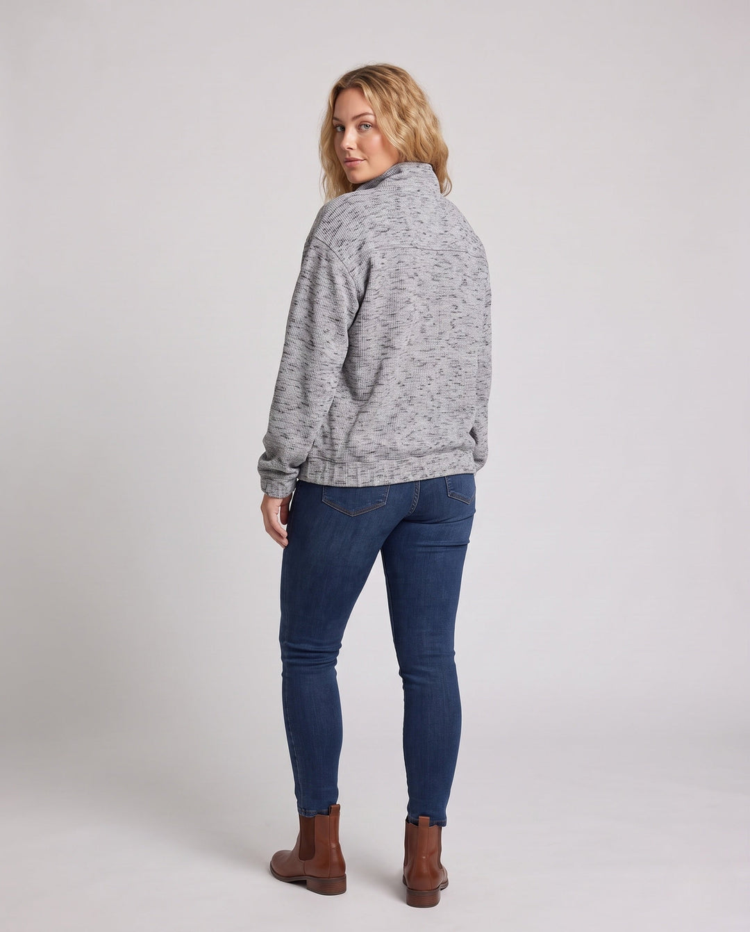 Product 16014721876298 - back_view