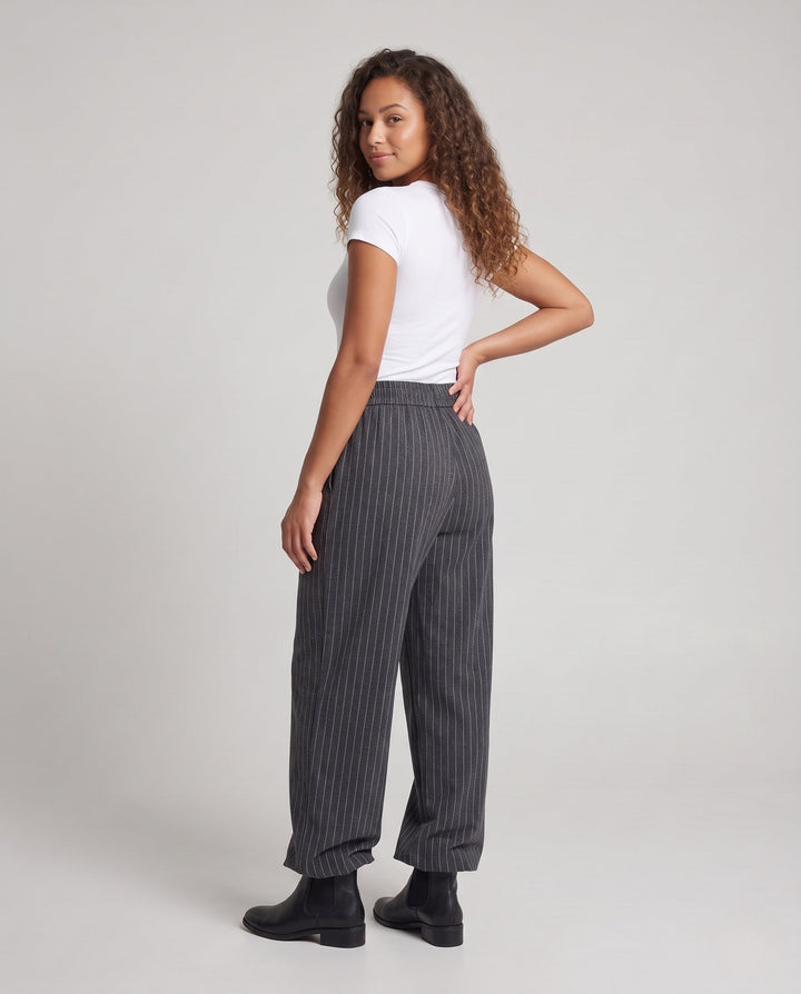 Product 16014722400586 - back_view