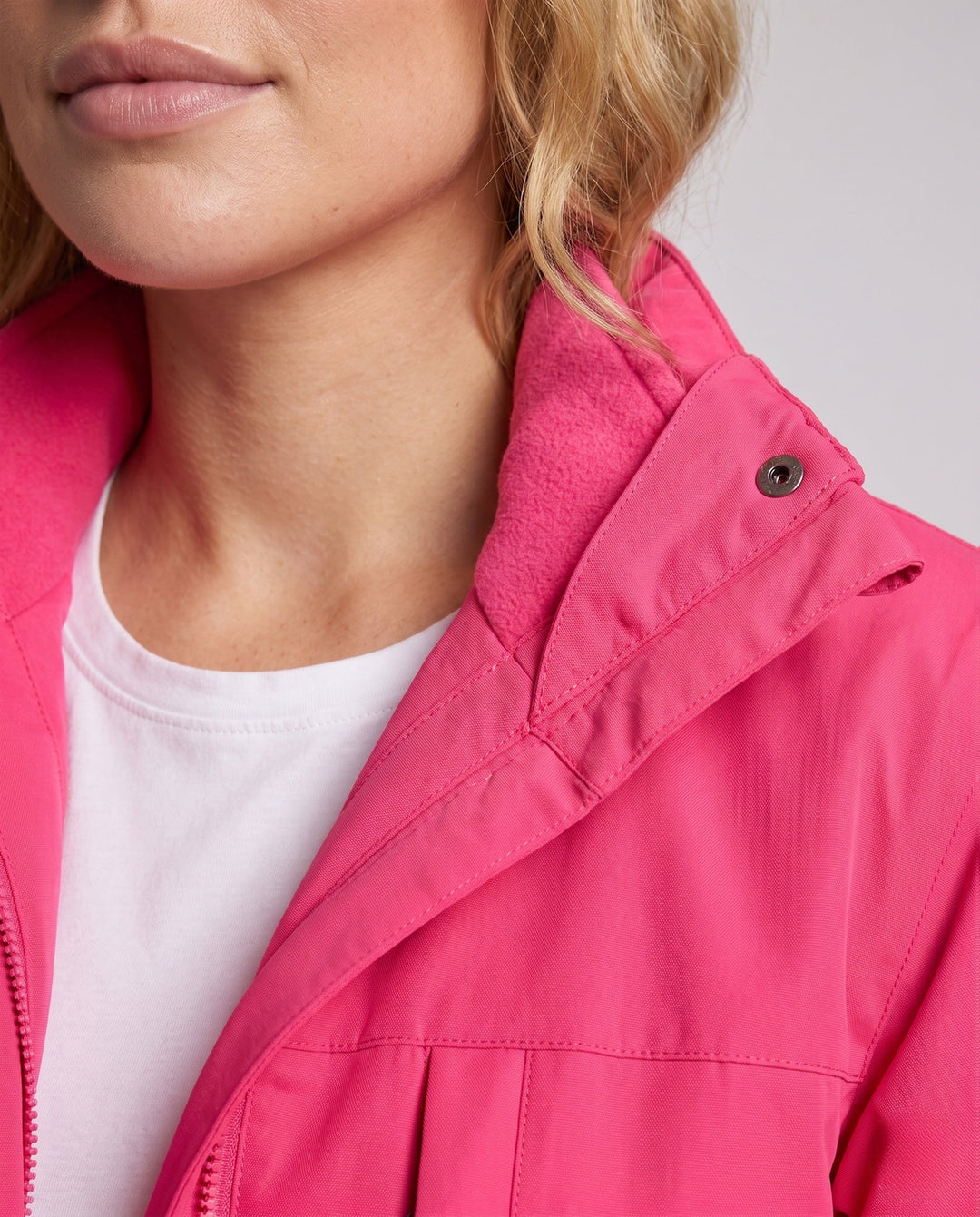 Product 16014724235594 - close_up_detail