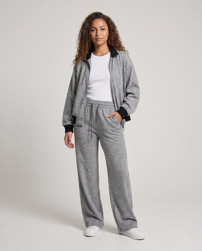 Damen Sportliches Jogginganzug Echo Archiv
