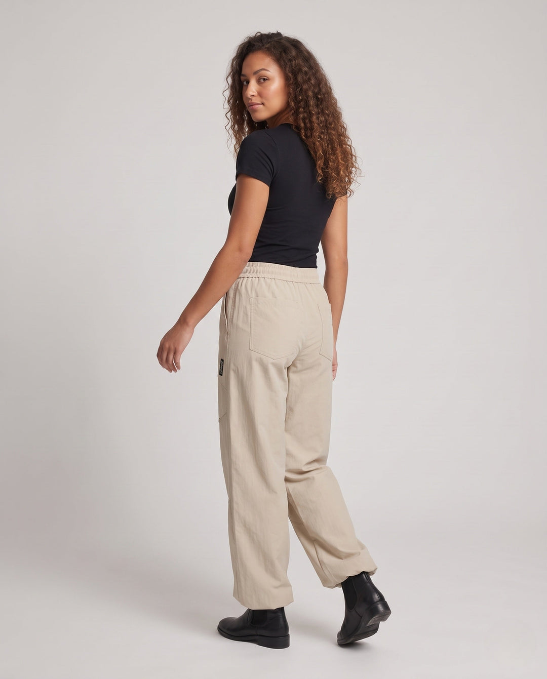 Product 16014737277258 - back_view