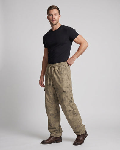 Herren Oversized Cargo-Baggy-Hose mit elastischem Kordbund, aufgesetzten Klapptaschen & verstellbarem Saum Echoarchiv