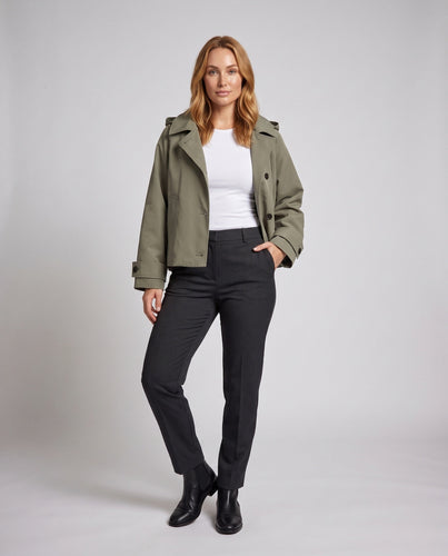 Damen Kurz geschnittener Boxy‑Trench mit Reverskragen und Oversize‑Ärmeln Echoarchiv
