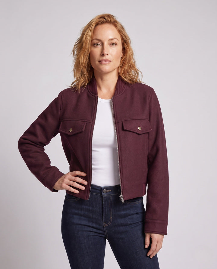 Product 16022351741258 - upper_body