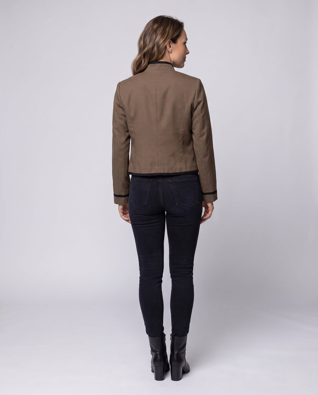 Product 16022352232778 - back_view