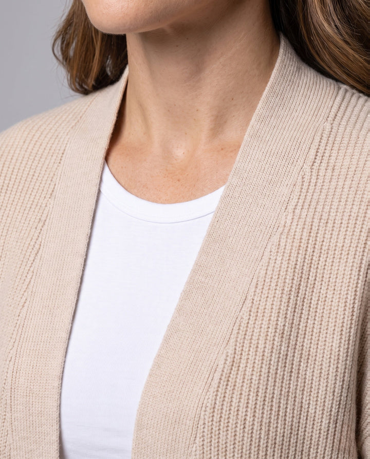 Product 16022352494922 - close_up_detail