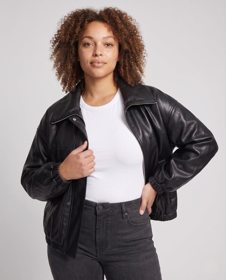 Product 16022353215818 - upper_body