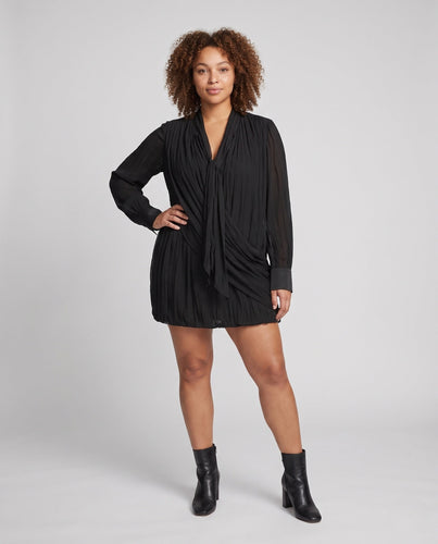 Damen Plissiertes Chiffon‑Wickelkleid mit Bindeschleife am Ausschnitt Echoarchiv