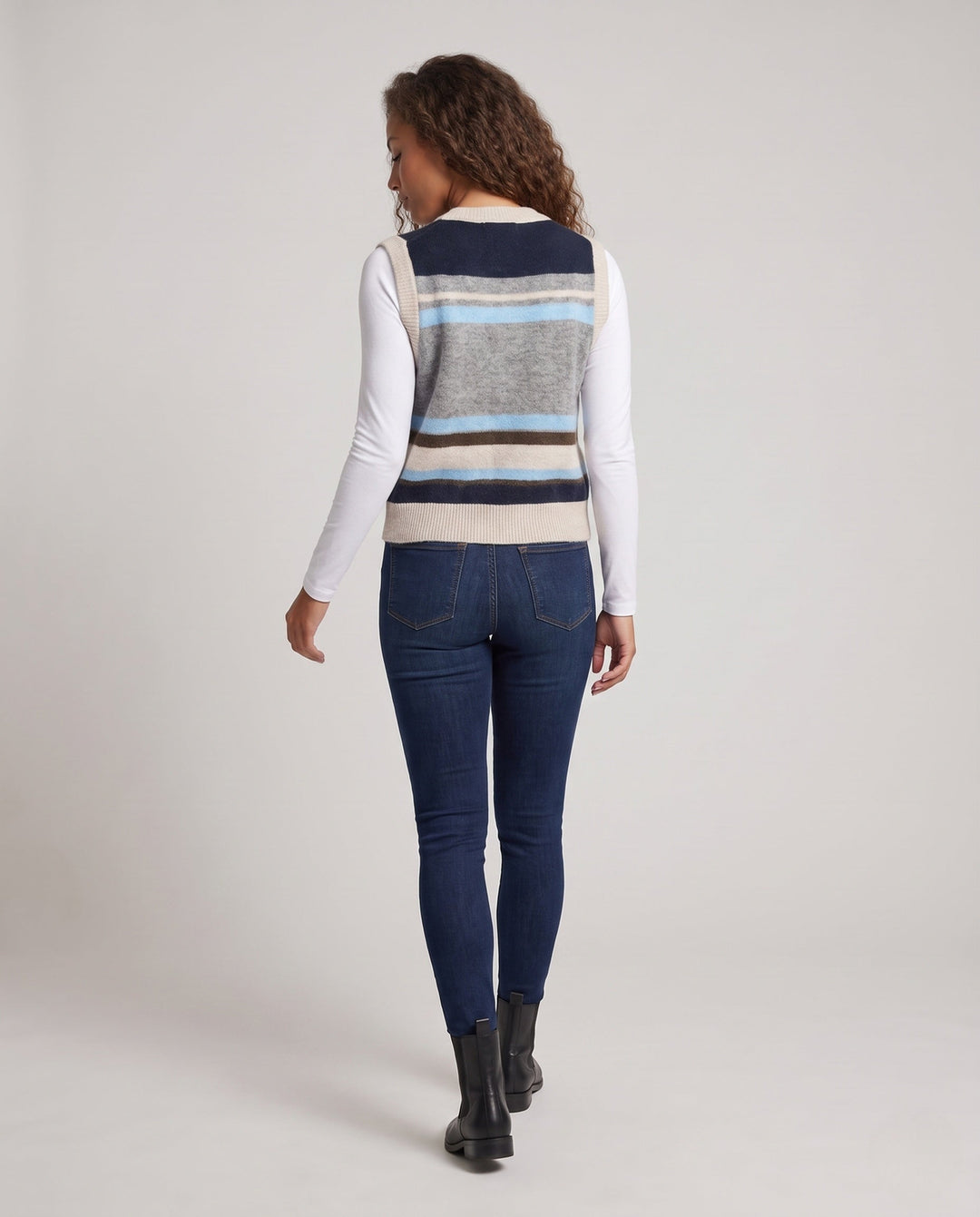 Product 16022353477962 - back_view