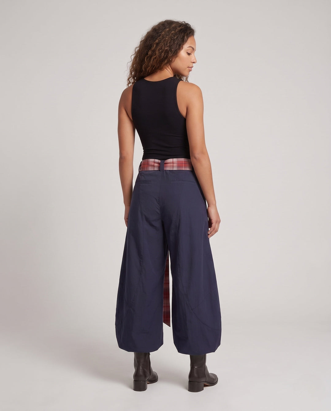 Product 16025010798922 - back_view