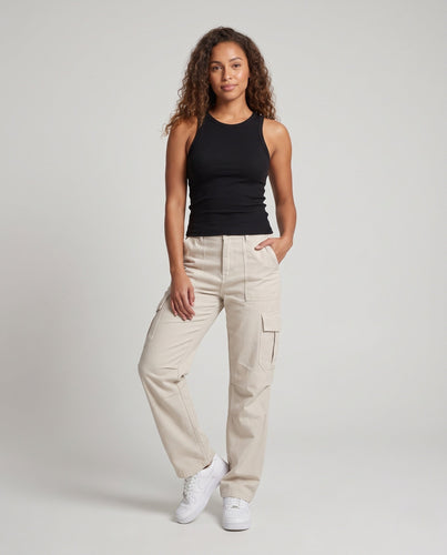 Damen Cargo-Hosen mit praktischen Seitentaschen und weitem Schnitt Echoarchiv