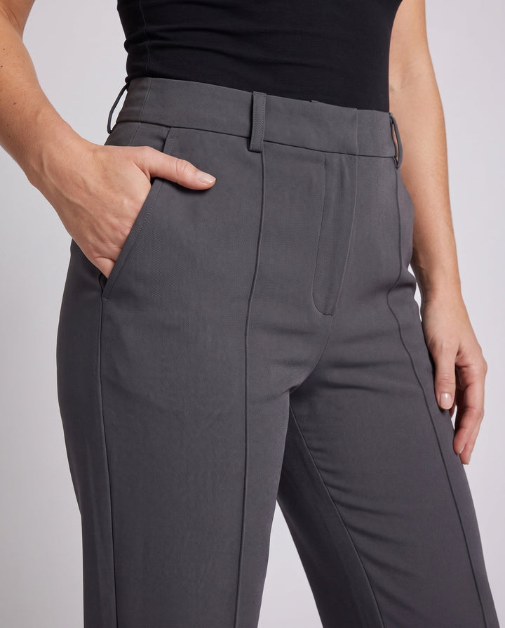 Product 16025038127434 - close_up_detail