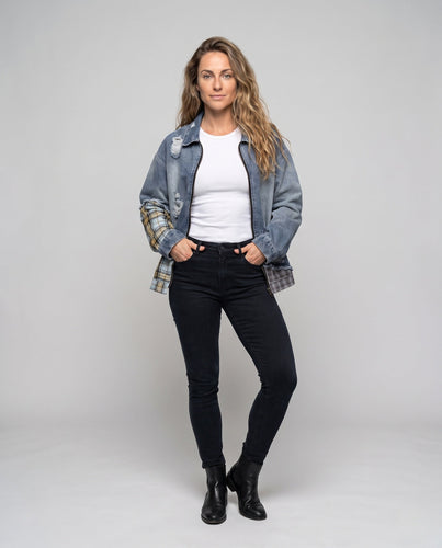 Damen Streetstyle Denimjacke Echoarchiv