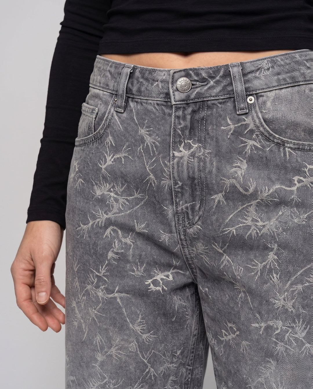 Product 16025141576010 - close_up_detail
