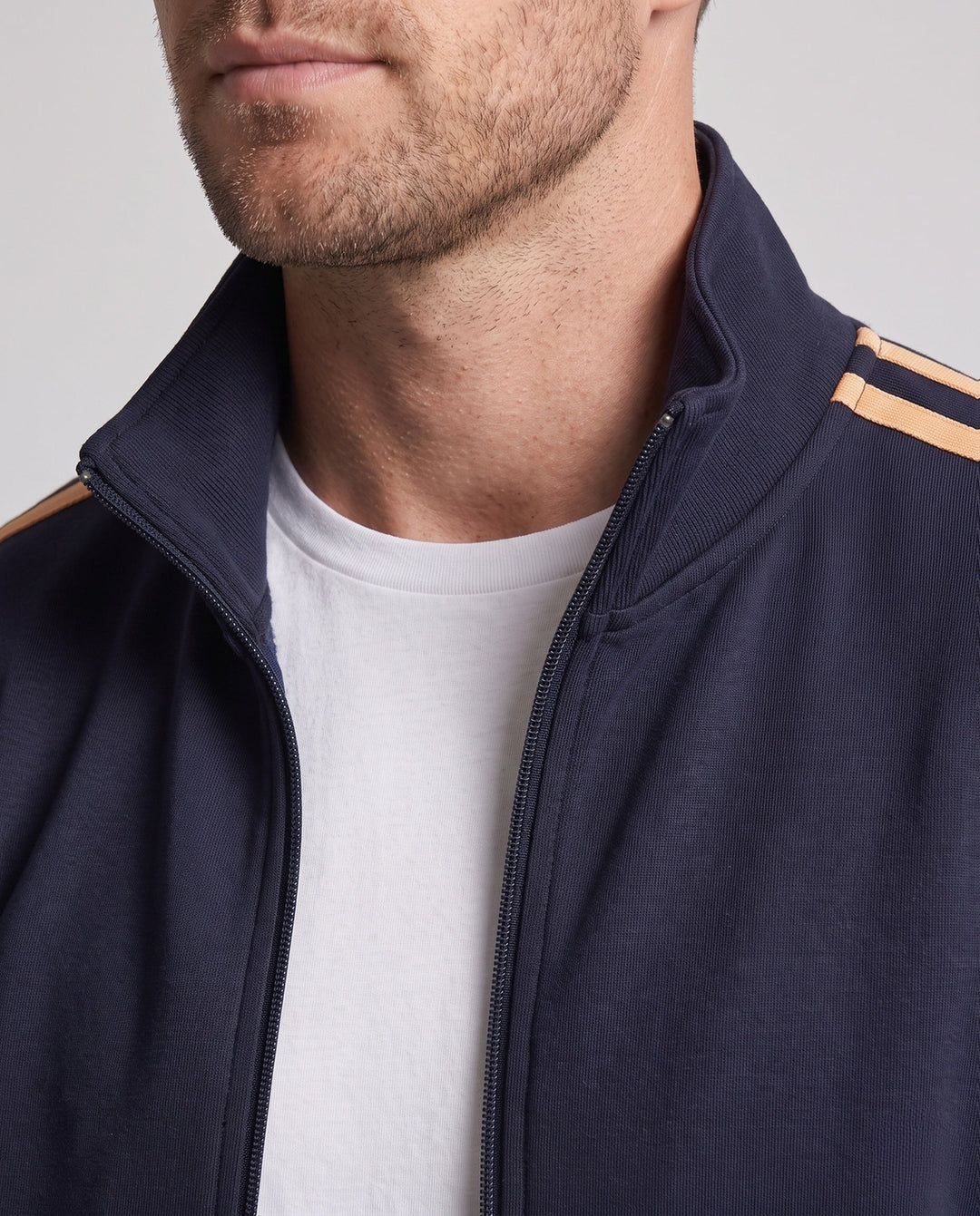 Product 16025153175882 - close_up_detail