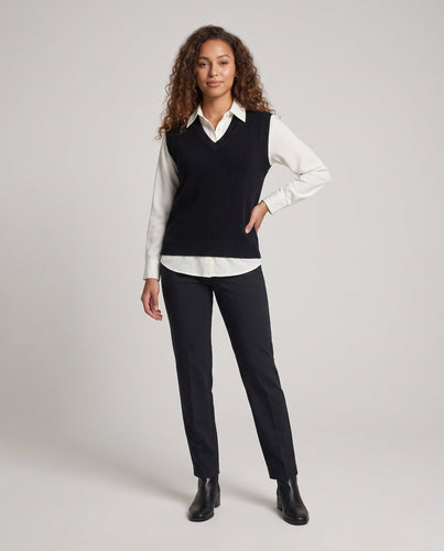 Damen Ärmellose leicht ausgestellte Feinstrickweste mit V‑Ausschnitt und kuscheliger Mohair‑Optik Echoarchiv