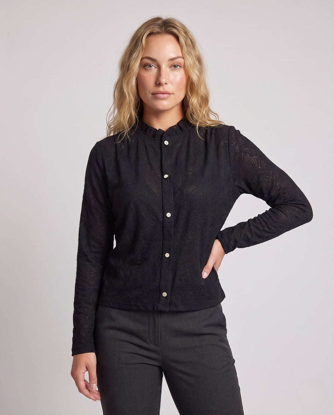 Product 16033016873290 - upper_body