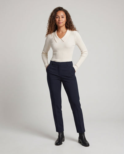 Damen Feiner gerippter Langarmpullover mit flachem Hemdkragen Echoarchiv
