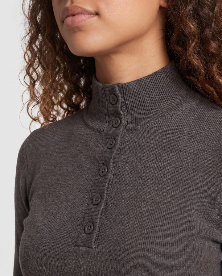 Product 16033026703690 - close_up_detail