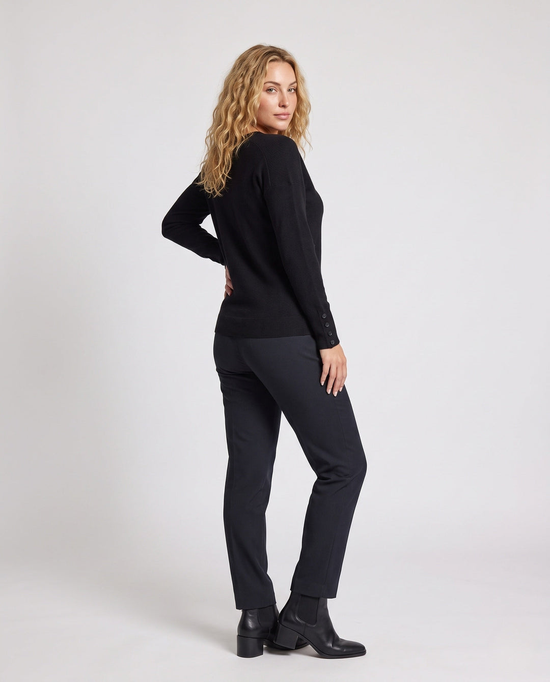 Product 16033028833610 - full_body_front