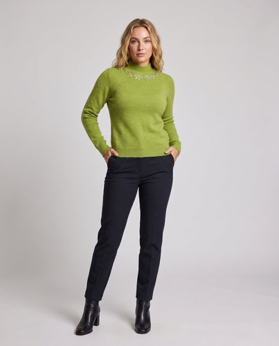 Damen Feinstrick-Mockneckpullover mit funkelnder Blüten-Strassapplikation Echoarchiv