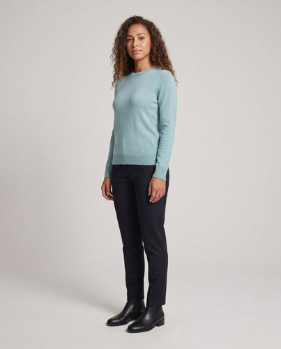 Damen Feinstrick-Pullover mit geripptem Rundhalsausschnitt und schmalen Bündchen Echoarchiv