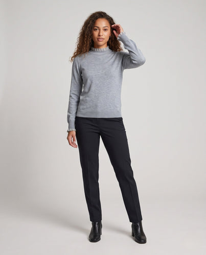 Damen Feinstrick-Pullover mit Rüschen-Stehkragen und feinen Bündchen Echoarchiv