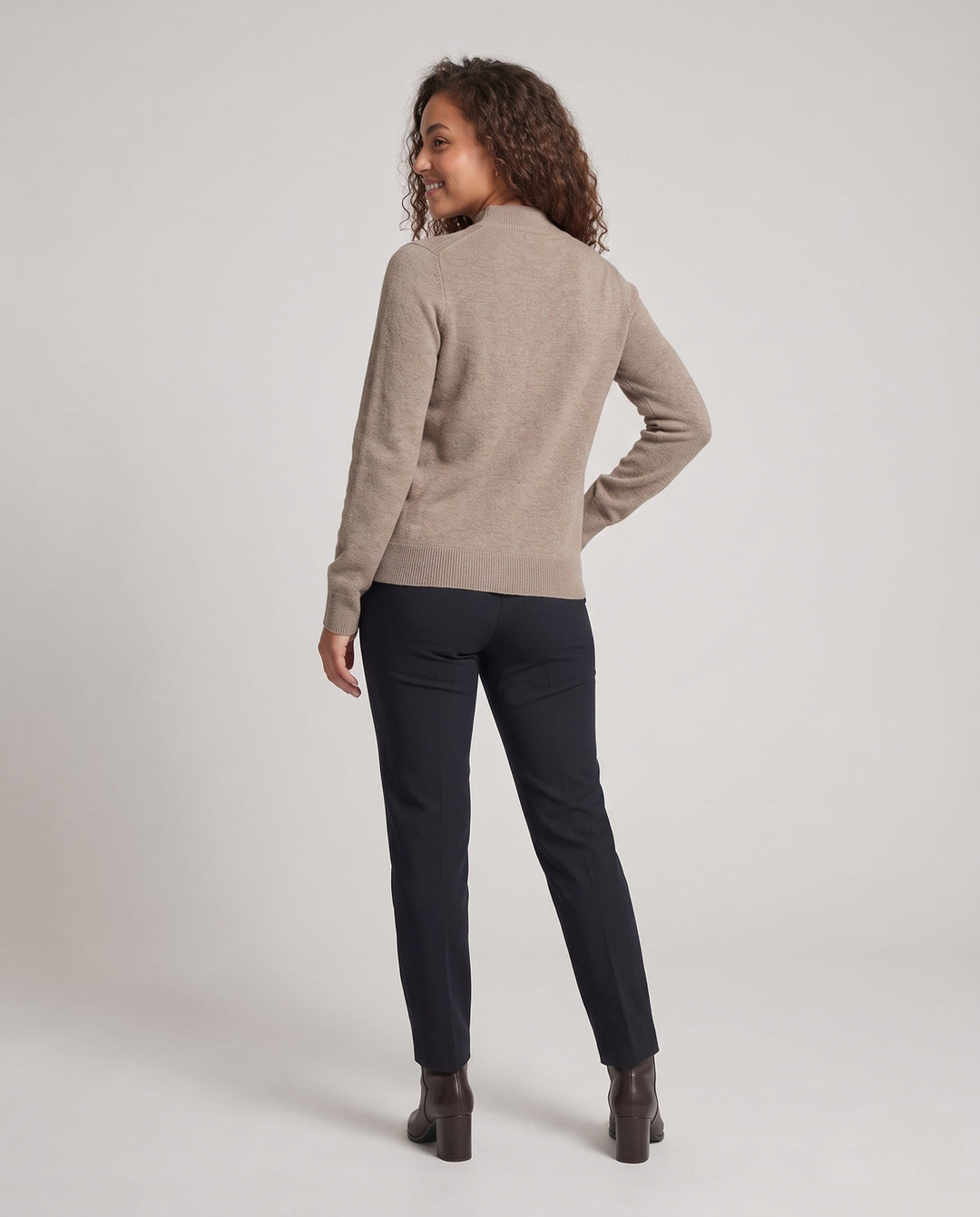 Product 16034468299082 - back_view