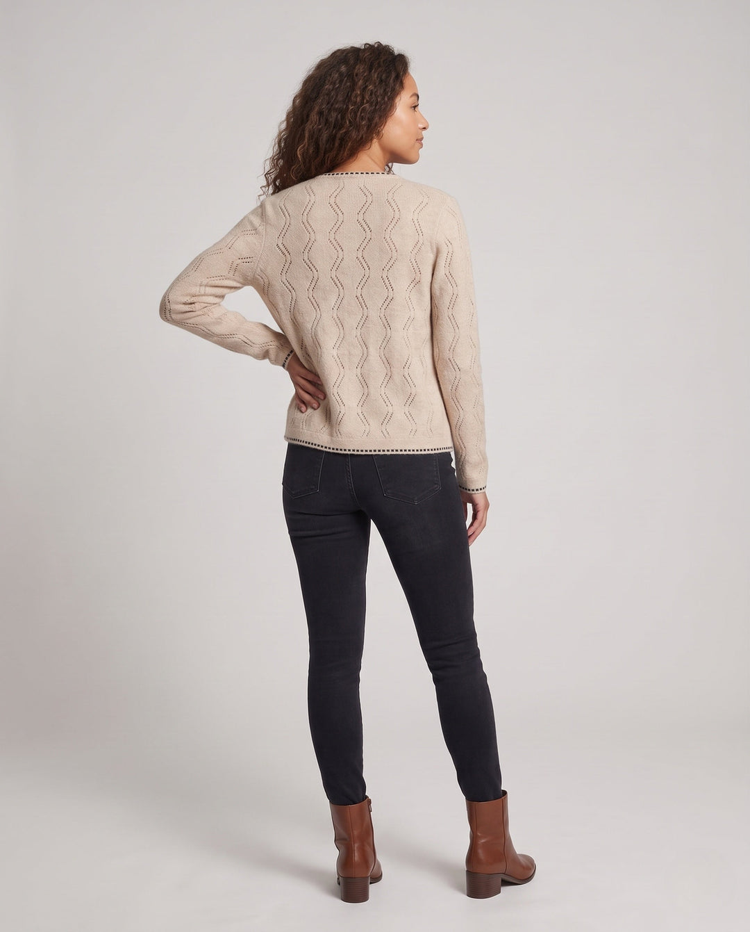 Product 16034469478730 - back_view
