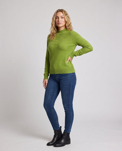 Damen feine Strickpullover mit kurzem Stehkragen und dekorativem Jacquard-Passe Echoarchiv
