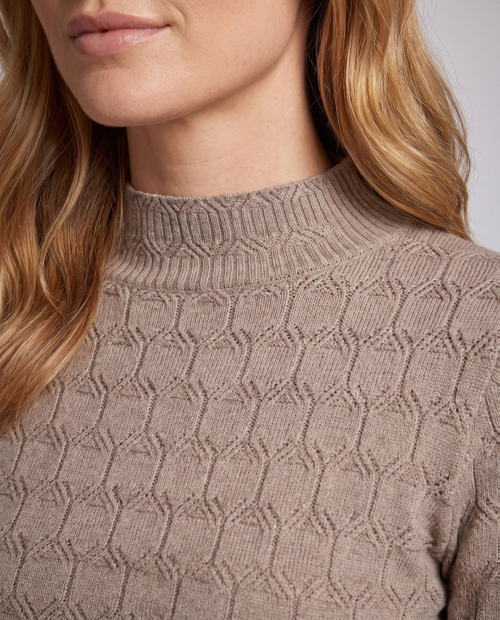 Product 16034472919370 - close_up_detail