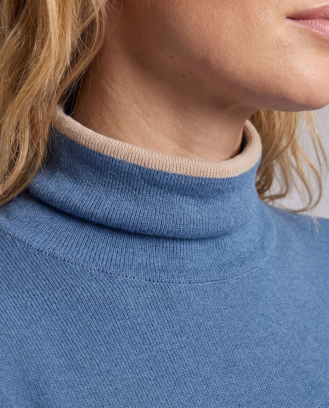 Product 16034474623306 - close_up_detail