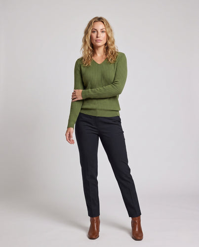 Damen Gerippter V-Ausschnitt Feinstrickpullover mit verlängerten Bündchen und schlanker Passform Echoarchiv
