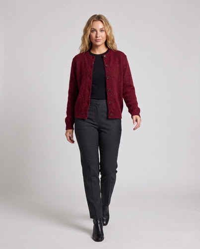 Damen Grobgestrickter Mohair‑Look Cardigan mit Glitzergarn und Perlenbrosche Echoarchiv