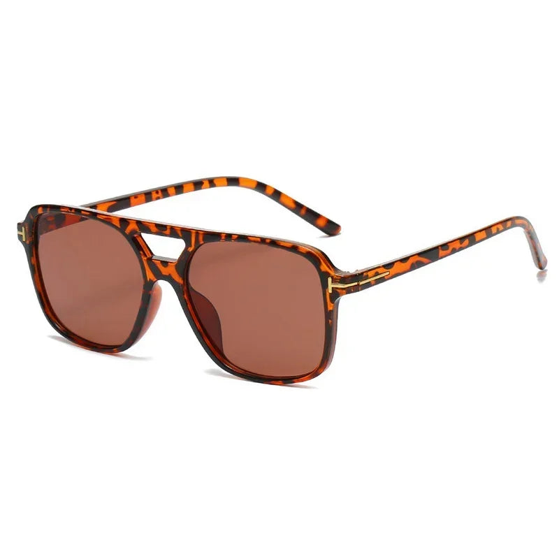 Echoarchiv | Modische Sonnenbrille mit Uv-Schutz